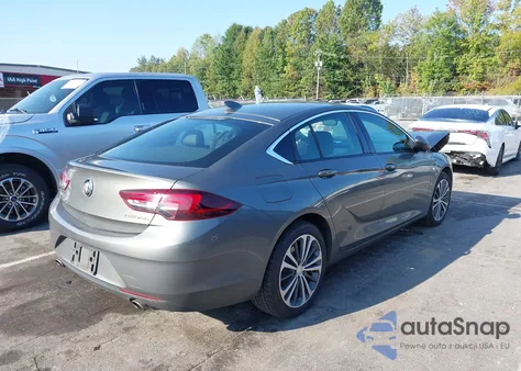 2018 Buick Regal Sportback Essence из США, поврежденный, VIN W04GP6SX2J1119794